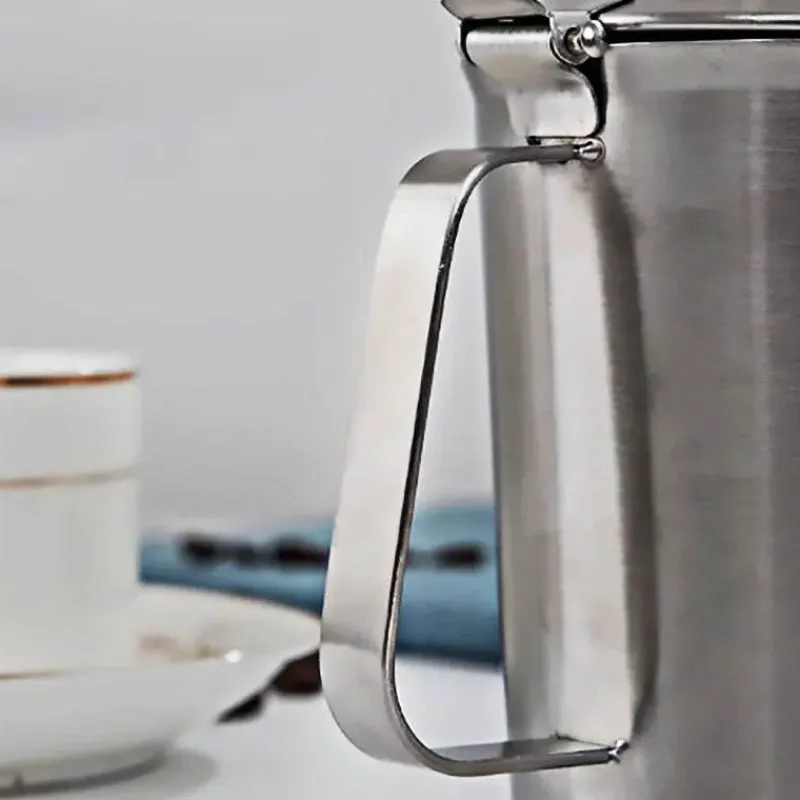 Tom Küche & Esszimmer-Milchaufschäumkrug aus Edelstahl mit Deckel - Messbecher