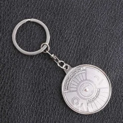 The Outdoor Vault Camping-Werkzeuge|Heimwerkzeuge-Mini-Kalender-Schlüsselanhänger aus Metall – Kreatives Zeitportal-Design