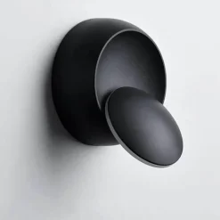 Timeless Touch Beleuchtung-Minimalistische Orb-Wandlampe – Moderne zeitgenössische Leuchte