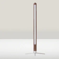 Willow u0026 Whim Beleuchtung-Minimalistische Schreibtischlampe aus Holz – Nordic Sky Design