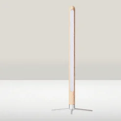 Willow u0026 Whim Beleuchtung-Minimalistische Schreibtischlampe aus Holz – Nordic Sky Design