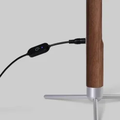 Willow u0026 Whim Beleuchtung-Minimalistische Schreibtischlampe aus Holz – Nordic Sky Design