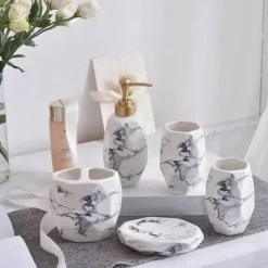 The Bath Nook Badezimmer-Modern Bath Accessory Set - Menella Collection