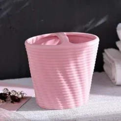 The Bath Nook Badezimmer-Modern Bath Accessory Set - Menella Collection