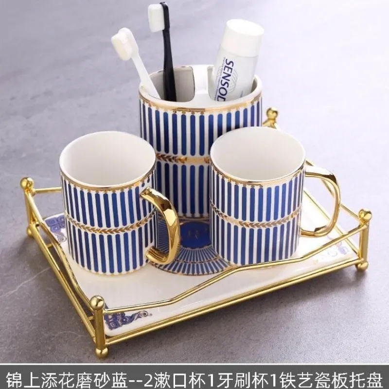 The Bath Nook Badezimmer-Modern Bathroom Accessory Set - Elegant Pasini Essentials