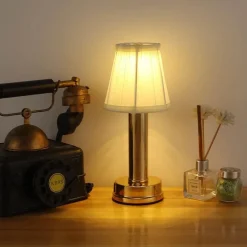 Illuminate Home Beleuchtung-Moderne Stoff-Tischlampe – Stilvolles, sanftes Nachtlicht