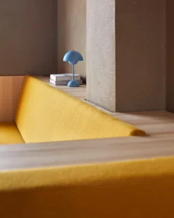 The Lounge Loft Beleuchtung|Wohndeko-Moderner Beistelltisch aus Holz – Stilvolle Akzentmöbel