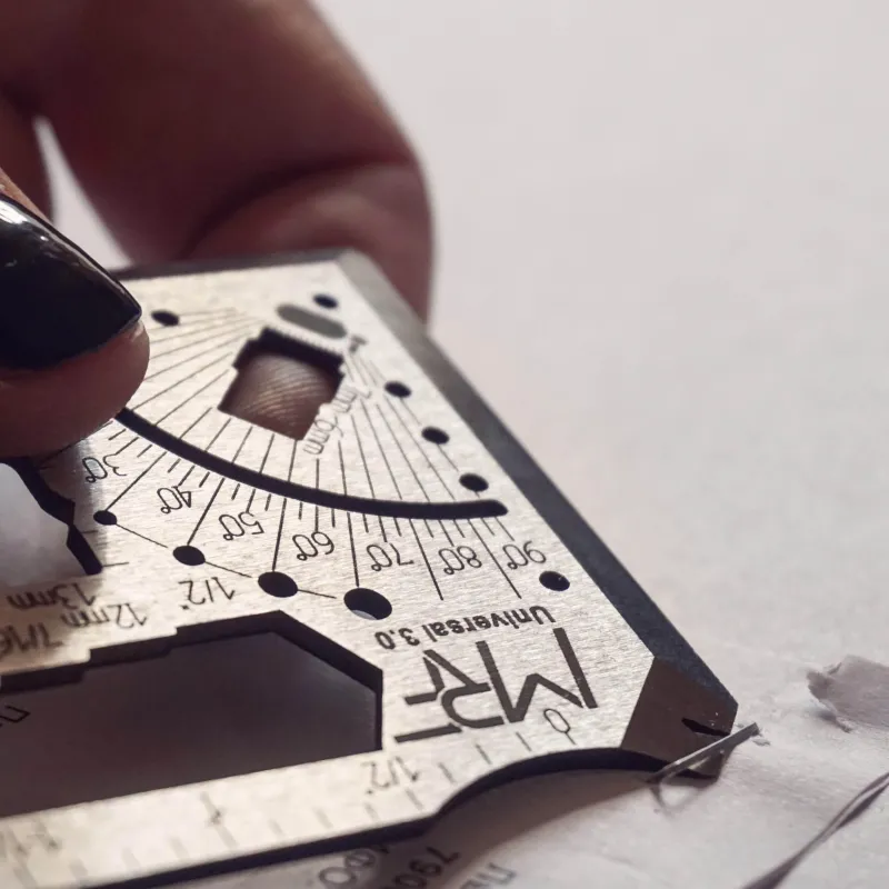 Wilderness Haven Outdoor & Garten|Outdoor-Artikel-MRF Universal 30 - Vielseitiger Performance-Reifen