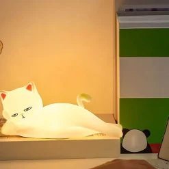 The Light Loft Beleuchtung-Nachtlampe mit liegender Katze – süßes Dekolicht für Kinder