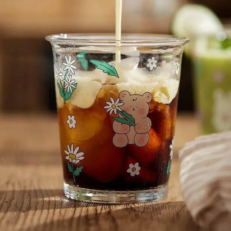 Plates u0026 More Küche & Esszimmer-Niedliche Glastasse mit Bär und Kaninchen – buntes Trinkgeschirr für Tee und Kaffee