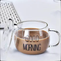 Plates u0026 More Küche & Esszimmer-Niedliche Glastasse mit Buchstaben – 380 ml Erdbeer-Tee-/Kaffeetasse