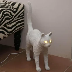 Comfort u0026 Style Beleuchtung-Nordic Cat Table Lamp - Decorative Resin Lighting Fixture