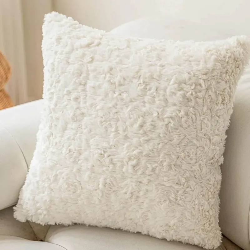 The Cushion Corner Bettzeug-Nordische bestickte Kissenbezüge - Luxuriöses modernes Dekor