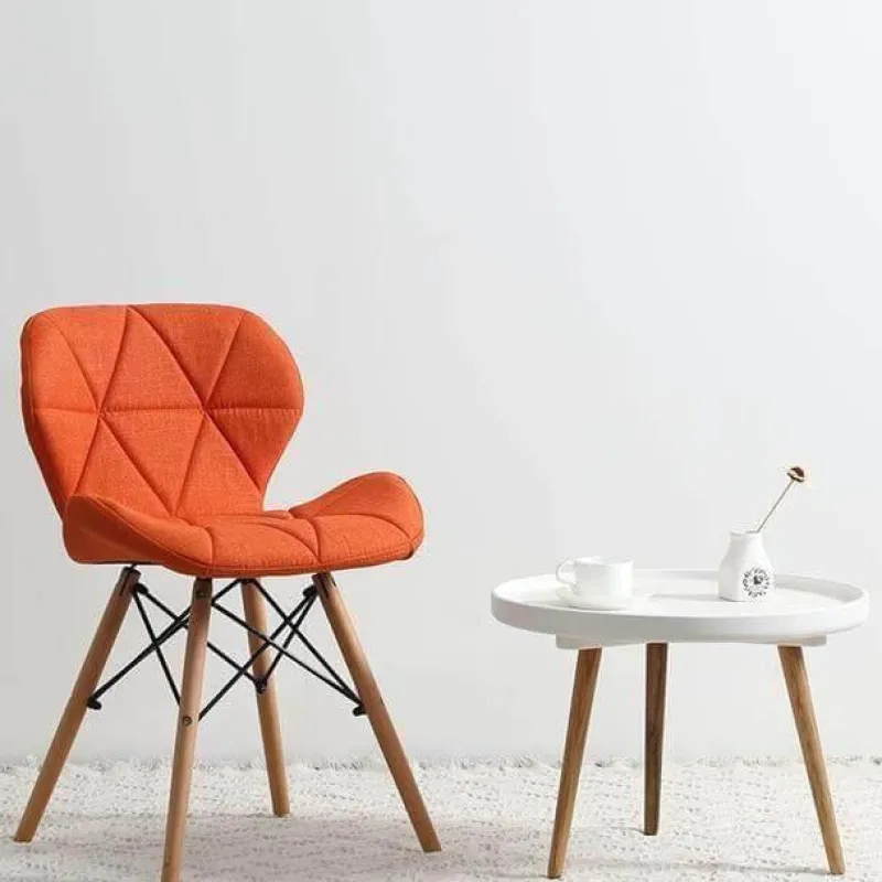 Cozy Living Möbel-Nordischer Leder-Holzstuhl – Akzentmöbel im modernen Design