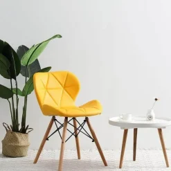 Cozy Living Möbel-Nordischer Leder-Holzstuhl – Akzentmöbel im modernen Design