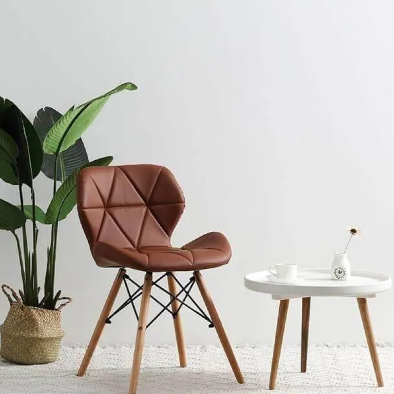 Cozy Living Möbel-Nordischer Leder-Holzstuhl – Akzentmöbel im modernen Design