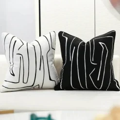 Pillow Haven Bettzeug-Nordischer Luxus-Kissenbezug – Schwarz-weißer Liniendruck, 50 x 50 cm