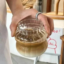 Plates u0026 More Küche & Esszimmer-Nordisches Cocktailbecher-Set aus rosa Glas – elegante Saft- und Wassergläser