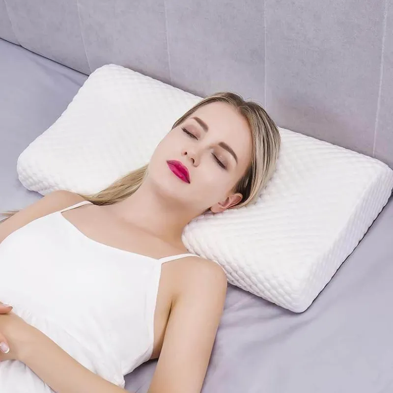 Tranquil Touch Gesundheits-Gadgets|Gesundheits- Und Entspannungstools-Orthopädisches Nackenkissen aus Memory-Schaum – stützendes Reisekissen