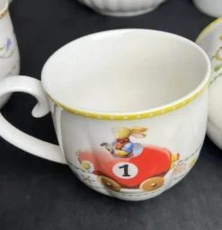 Elegance at the Table Küche & Esszimmer-Oster-Tulpen-Geschirrset – Frühlingsinspiriertes Serviergeschirr aus Keramik