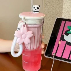 The Decor Haven Outdoor-Artikel|Outdoor-Gadgets-Panda-Wasserflasche – entzückender wiederverwendbarer Getränkebehälter für Kinder und Erwachsene