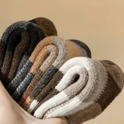 Herren Heritage Threads Herrenbekleidung-Patchwork-Crew-Socken für Herren – stilvolles, farbenfrohes Design