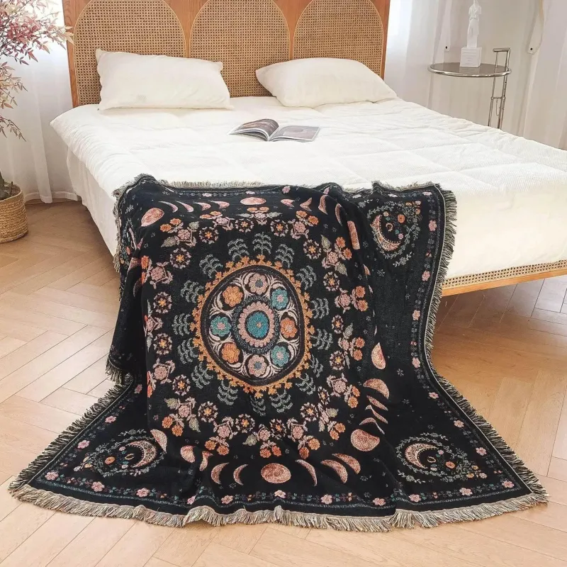 Warm Embrace Bettzeug-Picknickmatten-Sofabezug mit Geo-Quaste – Outdoor-Matte und Sofaschutz