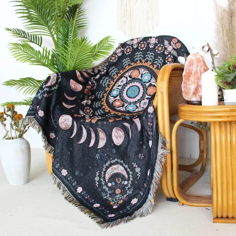 Warm Embrace Bettzeug-Picknickmatten-Sofabezug mit Geo-Quaste – Outdoor-Matte und Sofaschutz