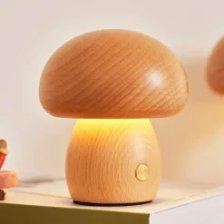 The Light Loft Beleuchtung-Pilzlampe aus Massivholz - Einzigartige Tischleuchte