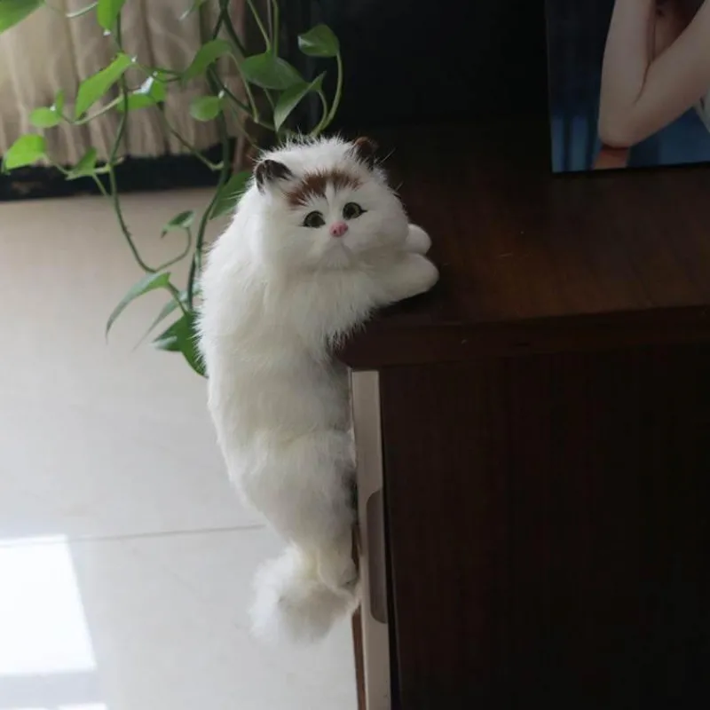 The Gilded Nest Wohndeko-Plüschkatzenfigur - Niedliche Schreibtischdekoration