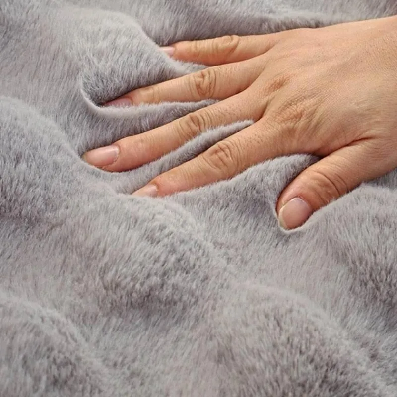 Comfort u0026 Style Gadgets Für Zuhause-Plüsch-Sofabezug – weicher, bequemer Möbelschutz