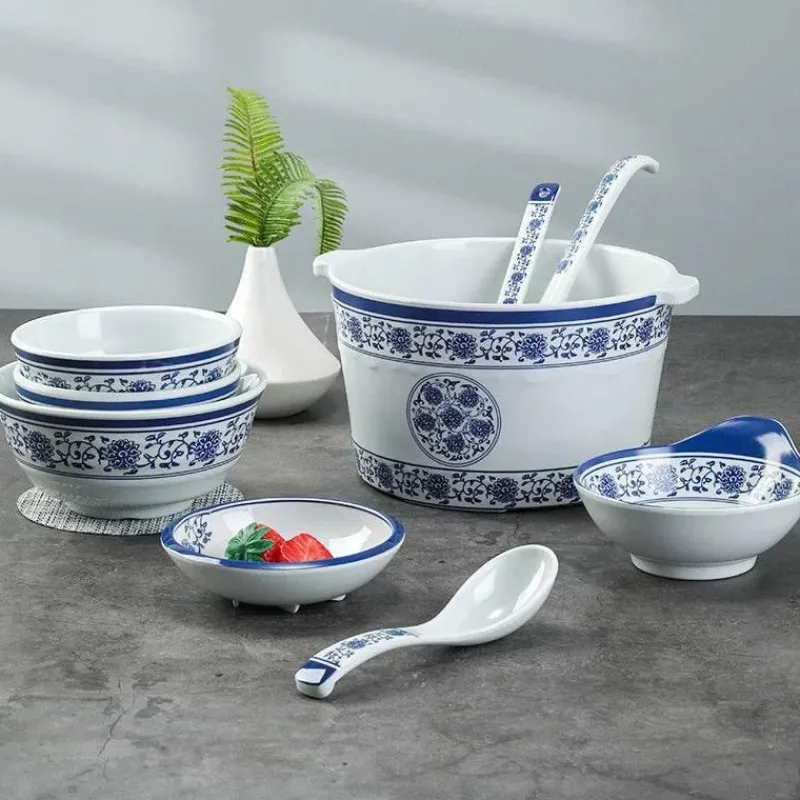 Elegance at the Table Küche & Esszimmer-Porzellan-Geschirrset - Blau-weißes Imitationsgeschirr