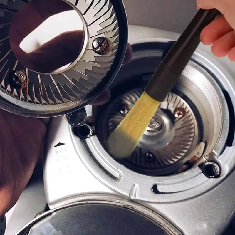 Tom Küche & Esszimmer-Reinigungsbürste für Espressomaschinen. Unverzichtbares Mahlwerk-Zubehör für optimale Kaffeepflege.