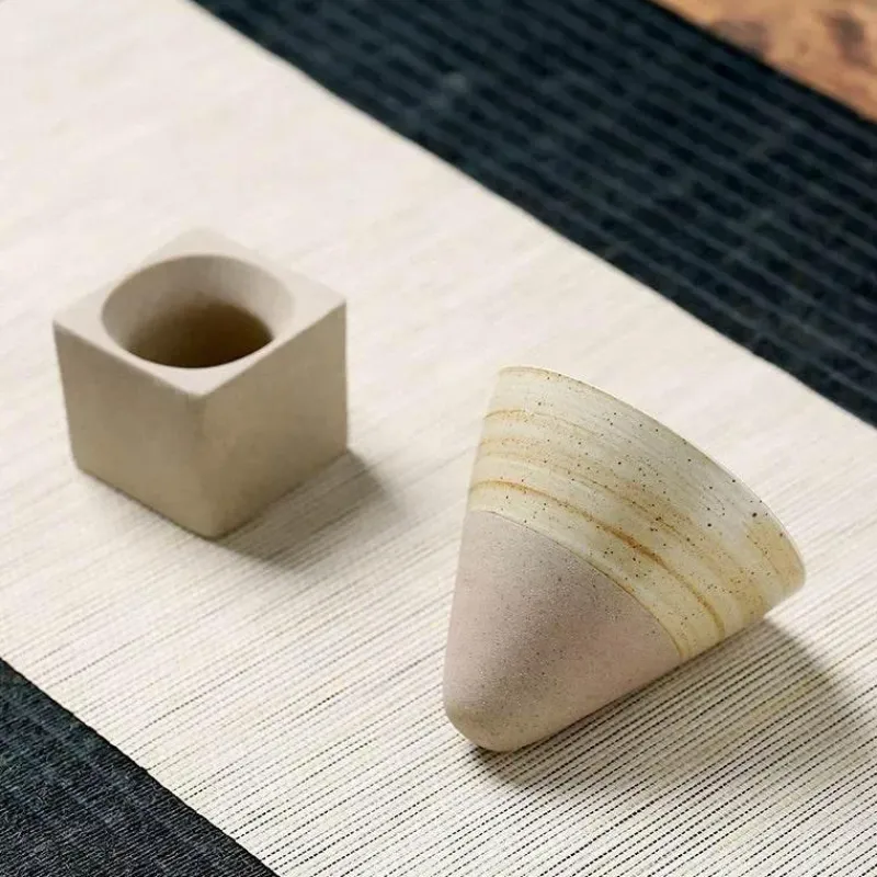 Plates u0026 More Küche & Esszimmer-Retro Blumen Kaffeetasse - Grobe Keramik Teetasse