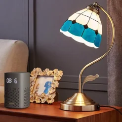 Illuminate Home Beleuchtung-Retro Tiffany Tischlampe - Vintage Glasbeleuchtung