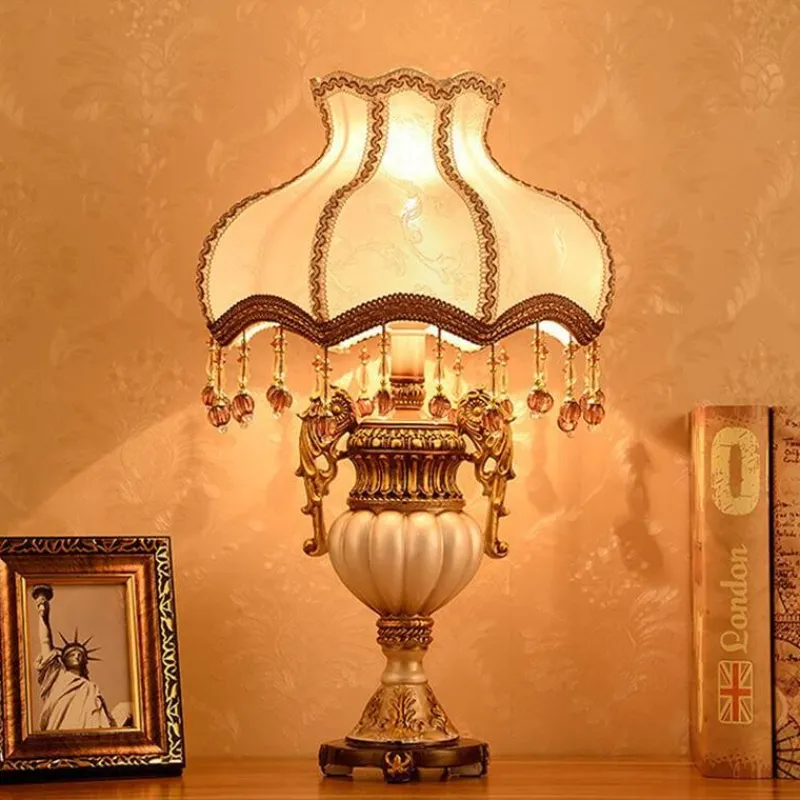 Illuminate Home Beleuchtung-Retro Tischlampe - Vintage Akzentlicht