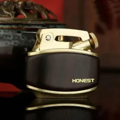 Cozy Living Outdoor & Garten|Heimwerkzeuge-Retro-Sturmfeuerzeug – Kompaktes Ein-Klick-Zündwerkzeug