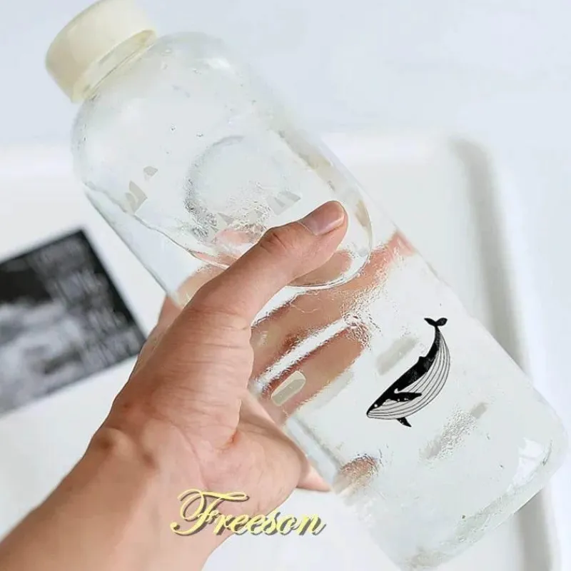 Feast u0026 Flair Küche & Esszimmer-Robbenwal-Wasserflasche mit Hülle – Kreatives Camping-Trinkgeschirr