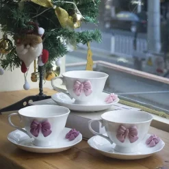 Plates u0026 More Küche & Esszimmer-Rosa Porzellan-Teeservice – Hochwertige Kaffeetassen und Untertassen aus Keramik