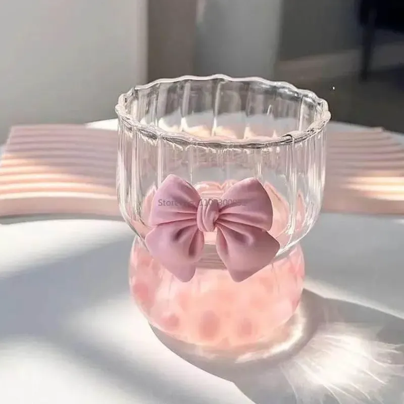 Plates u0026 More Küche & Esszimmer-Runde Teetasse aus Glas mit Fliege – Stilvoller Zitronenwasserbecher