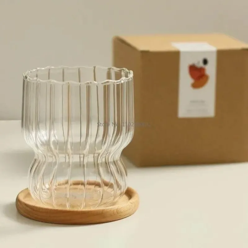 Plates u0026 More Küche & Esszimmer-Runde Teetasse aus Glas mit Fliege – Stilvoller Zitronenwasserbecher