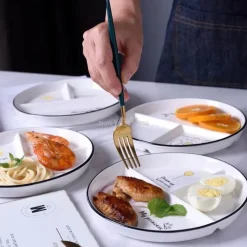 Elegance at the Table Küche & Esszimmer-Runder Gitterteller – perfekt für Solo-Mahlzeiten und Familienfrühstücke