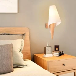 The Light Loft Beleuchtung-Rustikale Wandlampe aus Massivholz – Vintage-Beleuchtung für Zuhause