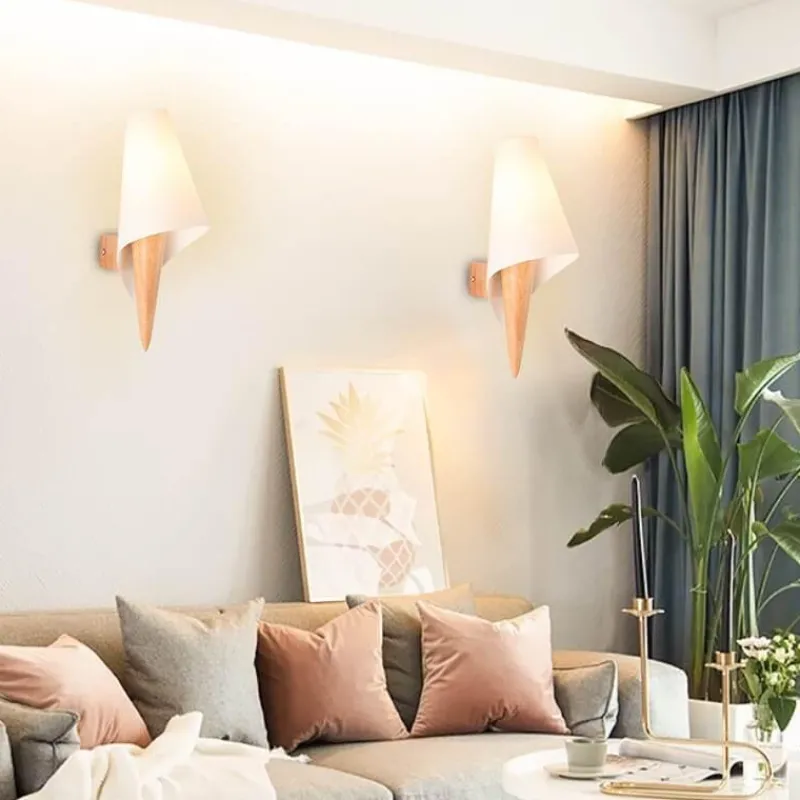 The Light Loft Beleuchtung-Rustikale Wandlampe aus Massivholz – Vintage-Beleuchtung für Zuhause