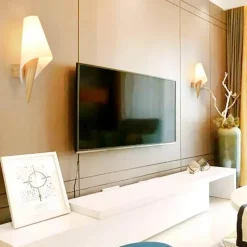 The Light Loft Beleuchtung-Rustikale Wandlampe aus Massivholz – Vintage-Beleuchtung für Zuhause