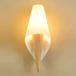 The Light Loft Beleuchtung-Rustikale Wandlampe aus Massivholz – Vintage-Beleuchtung für Zuhause