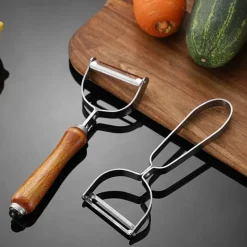 Tom Küche & Esszimmer-Schäler und Reibe aus Edelstahl – Multifunktionswerkzeug für müheloses Zubereiten von Obst und Gemüse