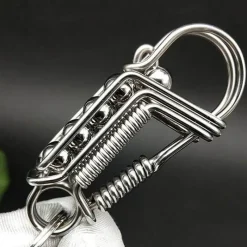 Trail Tech Outdoor-Gadgets|Outdoor-Artikel-Schlüsselanhänger aus mattiertem Edelstahl – elegantes Eisenwebdesign