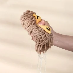 The Blissful Bath Badezimmer-Schnelltrocknendes Plüschhandtuch mit Bärenmotiv – weiches, saugfähiges Badezimmerzubehör