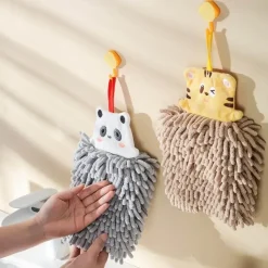 The Blissful Bath Badezimmer-Schnelltrocknendes Plüschhandtuch mit Bärenmotiv – weiches, saugfähiges Badezimmerzubehör